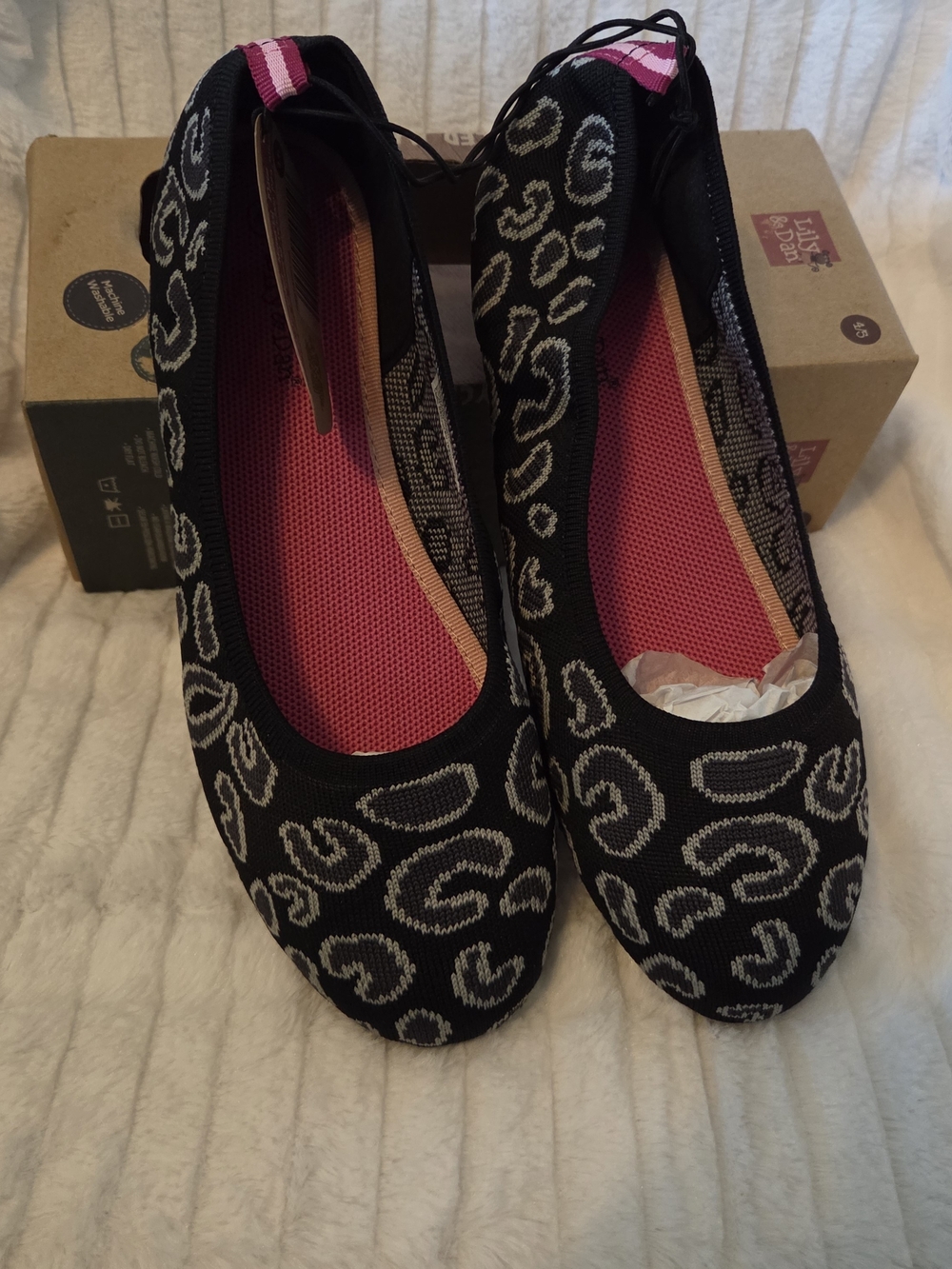 NIB Lily &Dan Girls Reycled Material   Black Patterned Ballet Flats